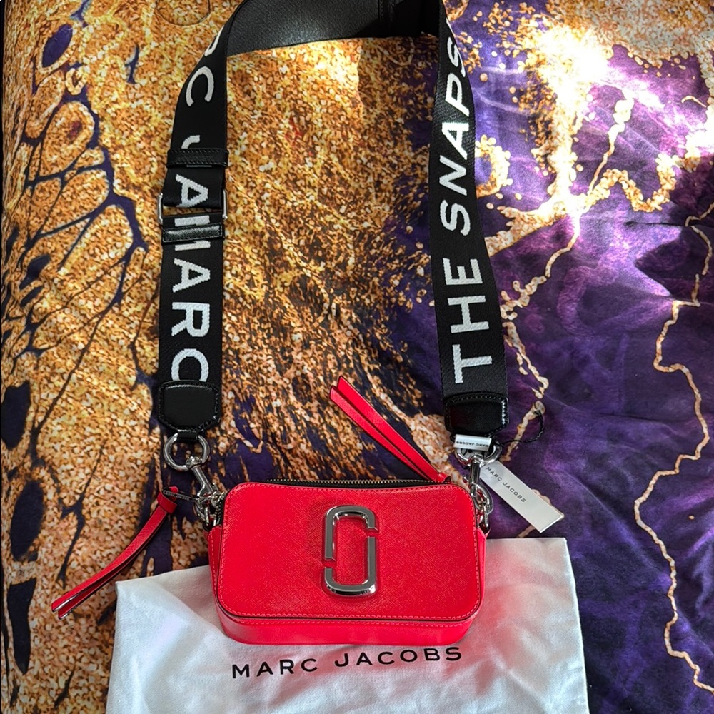 Marc Jacobs snapshot hot pink Crossbody Bag